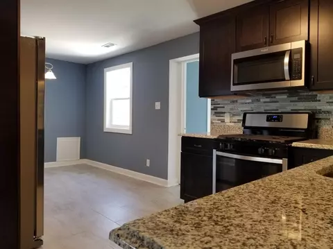 8108 Locust Ave, Gary, IN 46403 photo 8