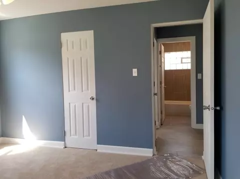 8108 Locust Ave, Gary, IN 46403 photo 22