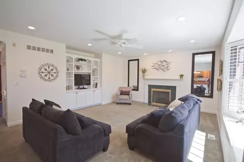 13081 Monroe Pl, Crown Point, IN 46307 photo 5