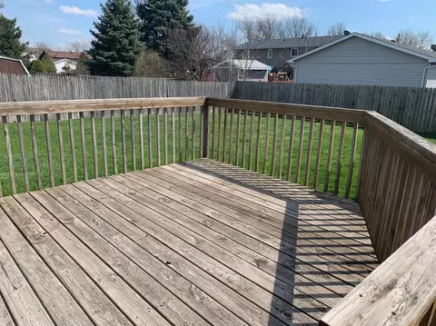 945 Ivanhoe Ln, Dyer, IN 46311 photo 22