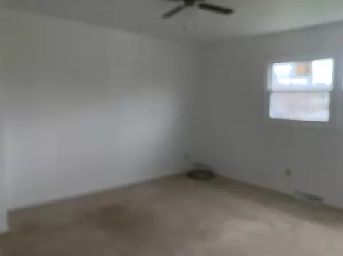 945 Ivanhoe Ln, Dyer, IN 46311 photo 9