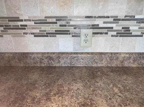 945 Ivanhoe Ln, Dyer, IN 46311 photo 7