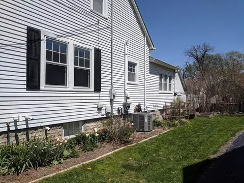 228 Maxwell St, Crown Point, IN 46307 photo 2