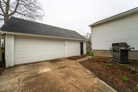 228 Maxwell St, Crown Point, IN 46307 photo 23
