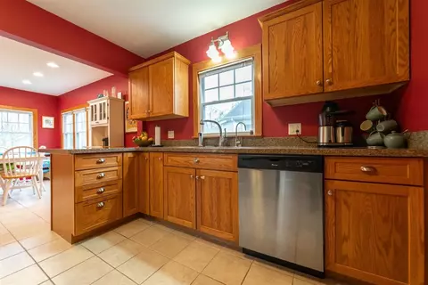228 Maxwell St, Crown Point, IN 46307 photo 6