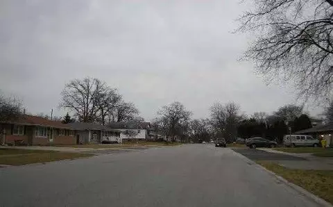 439 N Dwiggins St, Griffith, IN 46319 photo 4