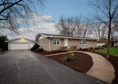 7807 E 93rd Ave, Crown Point, IN 46307 photo 1