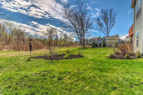859 E Shakespeare Dr, Valparaiso, IN 46383 photo 27