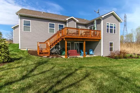 859 E Shakespeare Dr, Valparaiso, IN 46383 photo 23