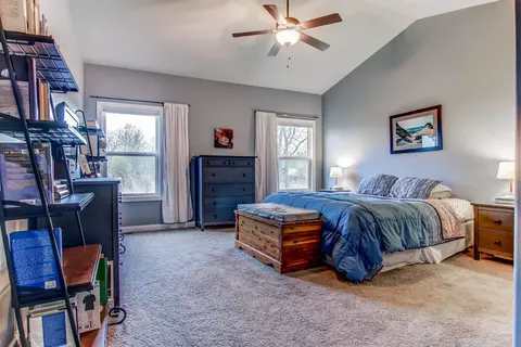 859 E Shakespeare Dr, Valparaiso, IN 46383 photo 15