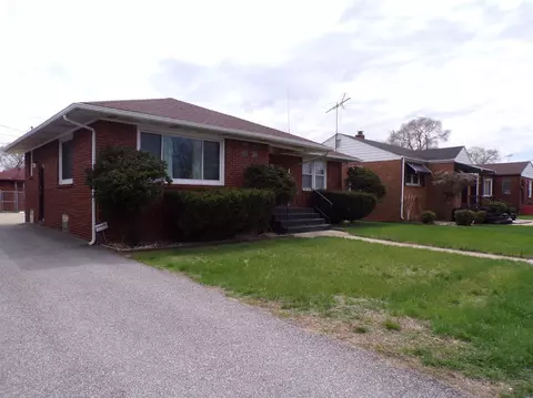 1929 Monroe Ln, Gary, IN 46407 photo 2