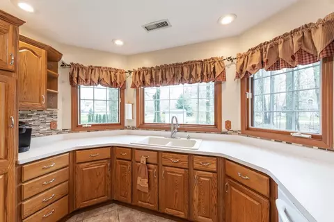 1539 Admiral Ct, Porter, IN 46304 photo 9