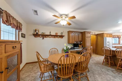 1539 Admiral Ct, Porter, IN 46304 photo 11
