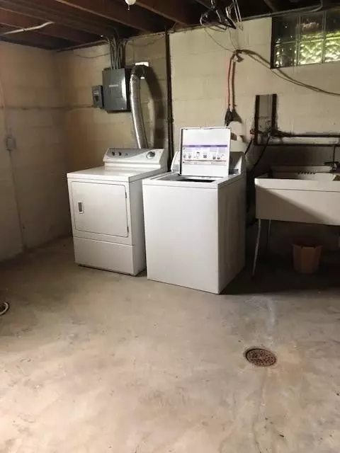 607 King St, Gary, IN 46406 photo 20