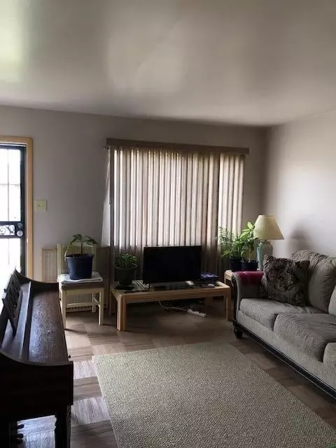 607 King St, Gary, IN 46406 photo 5