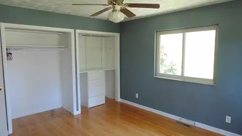 6735 Hemlock Ave, Gary, IN 46403 photo 14