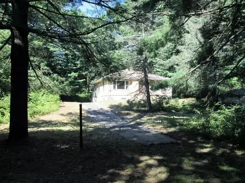 806 E Vera Ave, Beverly Shores, IN 46301 photo 1
