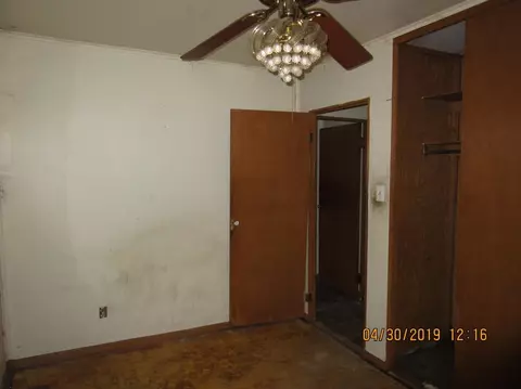 7135 Hemlock Ave, Gary, IN 46403 photo 9
