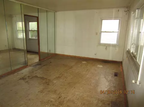 7135 Hemlock Ave, Gary, IN 46403 photo 4