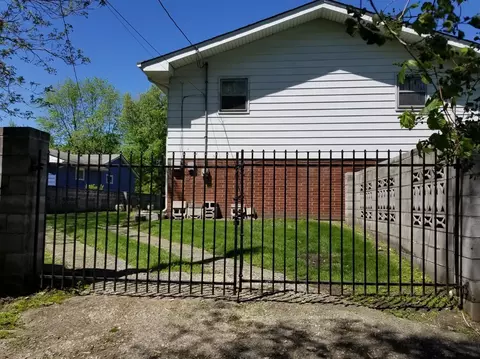 1901 Wallace St, Gary, IN 46404 photo 5