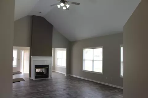 7677 E 104th Pl, Crown Point, IN 46307 photo 9