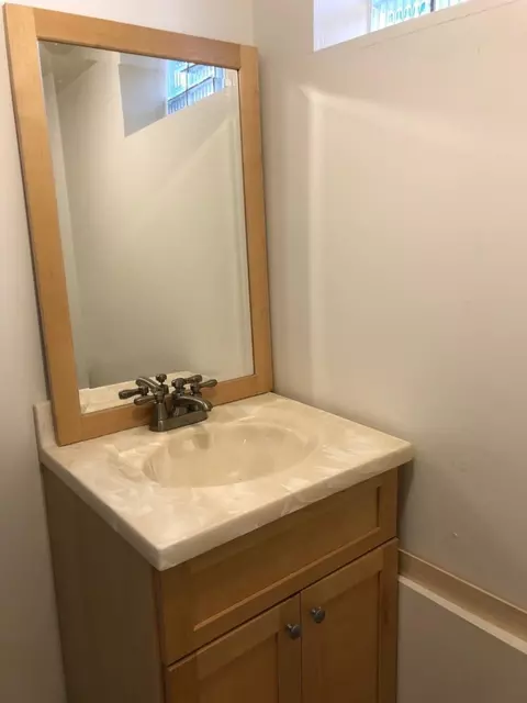 6771 Ash Ave, Gary, IN 46403 photo 11