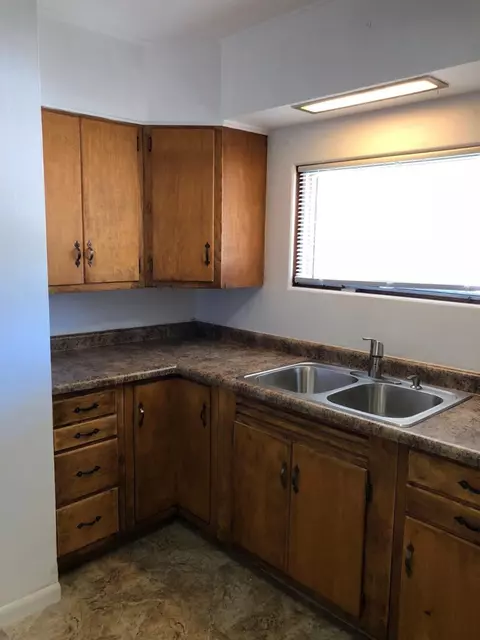 6771 Ash Ave, Gary, IN 46403 photo 4