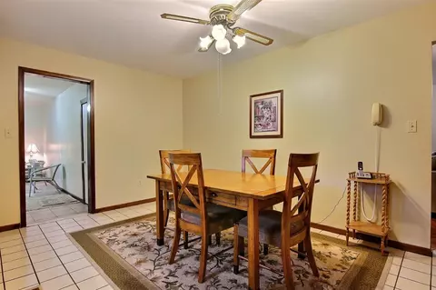 547 Thomas St, Crown Point, IN 46307 photo 8