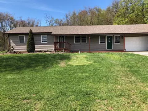 4061 E Rolling Dr, Rolling Prairie, IN 46371 photo 1