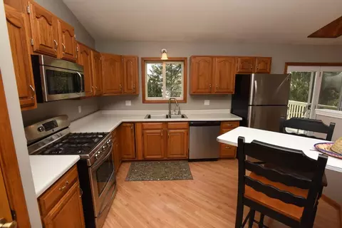 3127 Devonshire Cir, Crown Point, IN 46307 photo 4