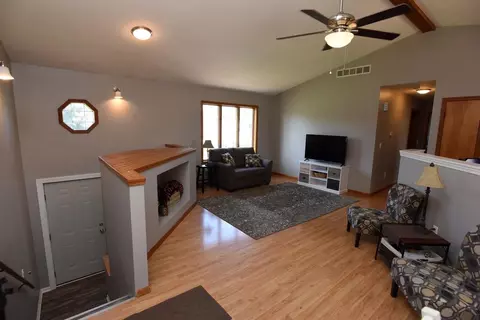 3127 Devonshire Cir, Crown Point, IN 46307 photo 11