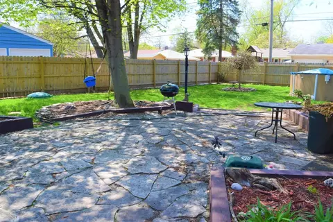 8226 Baring Ave, Munster, IN 46321 photo 6