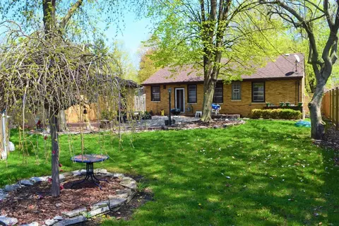8226 Baring Ave, Munster, IN 46321 photo 5