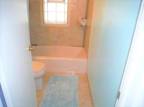 8226 Baring Ave, Munster, IN 46321 photo 28