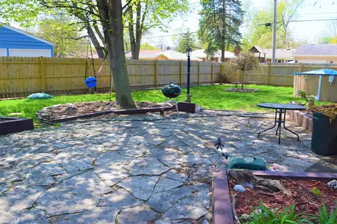 8226 Baring Ave, Munster, IN 46321 photo 6