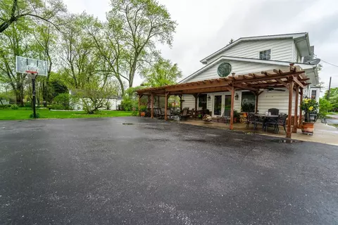 701 E South St, Crown Point, IN 46307 photo 3