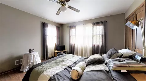354 Canterbury Rd, Griffith, IN 46319 photo 21