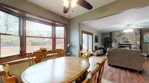 354 Canterbury Rd, Griffith, IN 46319 photo 11