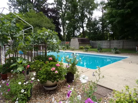 4996 N 425, Rolling Prairie, IN 46371 photo 19