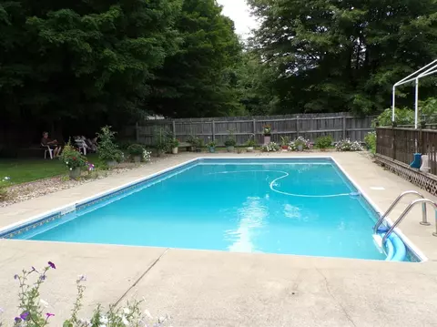 4996 N 425, Rolling Prairie, IN 46371 photo 21
