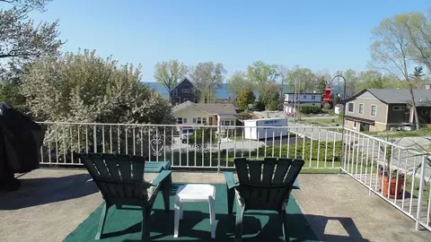 8545 Pine Ave, Gary, IN 46403 photo 6