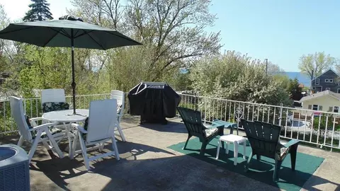 8545 Pine Ave, Gary, IN 46403 photo 7