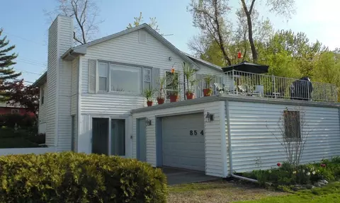 8545 Pine Ave, Gary, IN 46403 photo 1