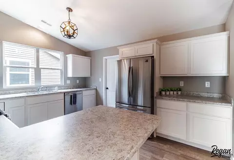 7841 Wright St, Merrillville, IN 46410 photo 12