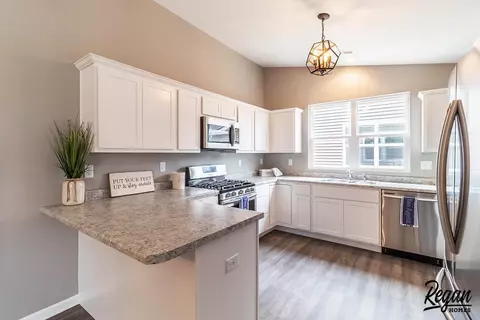 7841 Wright St, Merrillville, IN 46410 photo 11
