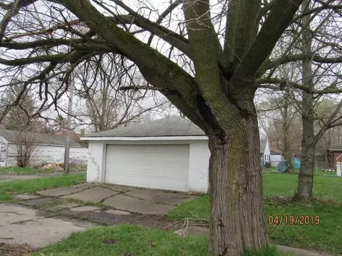 228 E 48th Ave, Gary, IN 46409 photo 3