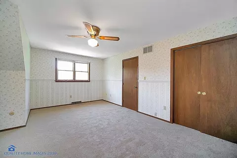 1219 W Elm Pl, Griffith, IN 46319 photo 11