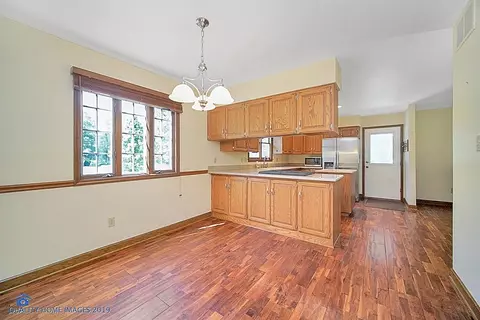 1219 W Elm Pl, Griffith, IN 46319 photo 4