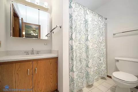 1219 W Elm Pl, Griffith, IN 46319 photo 10