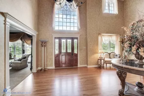 1024 Tryall Ln, Dyer, IN 46311 photo 5